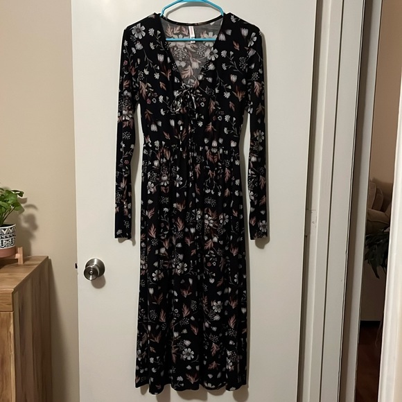 Never Worn Black and Floral Long Sleeved Dress - Picture 1 of 5
